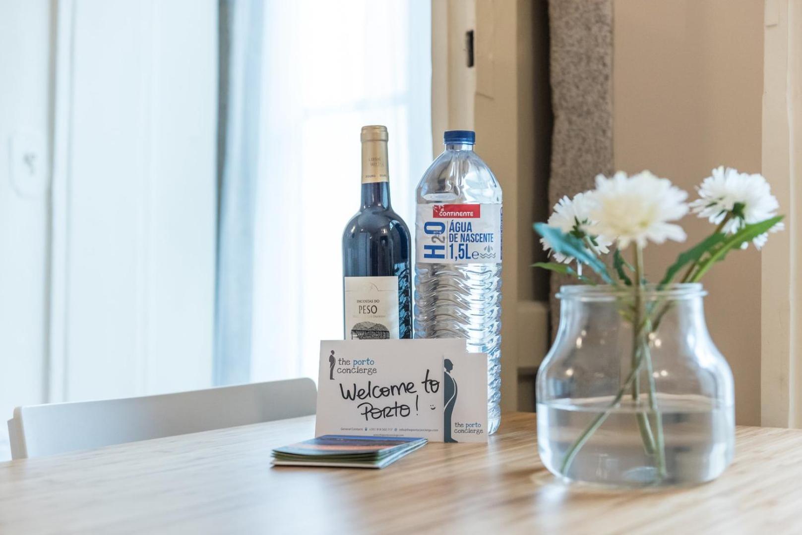 Guestready - Lofted Getaway In Downtown Porto Appartement Buitenkant foto