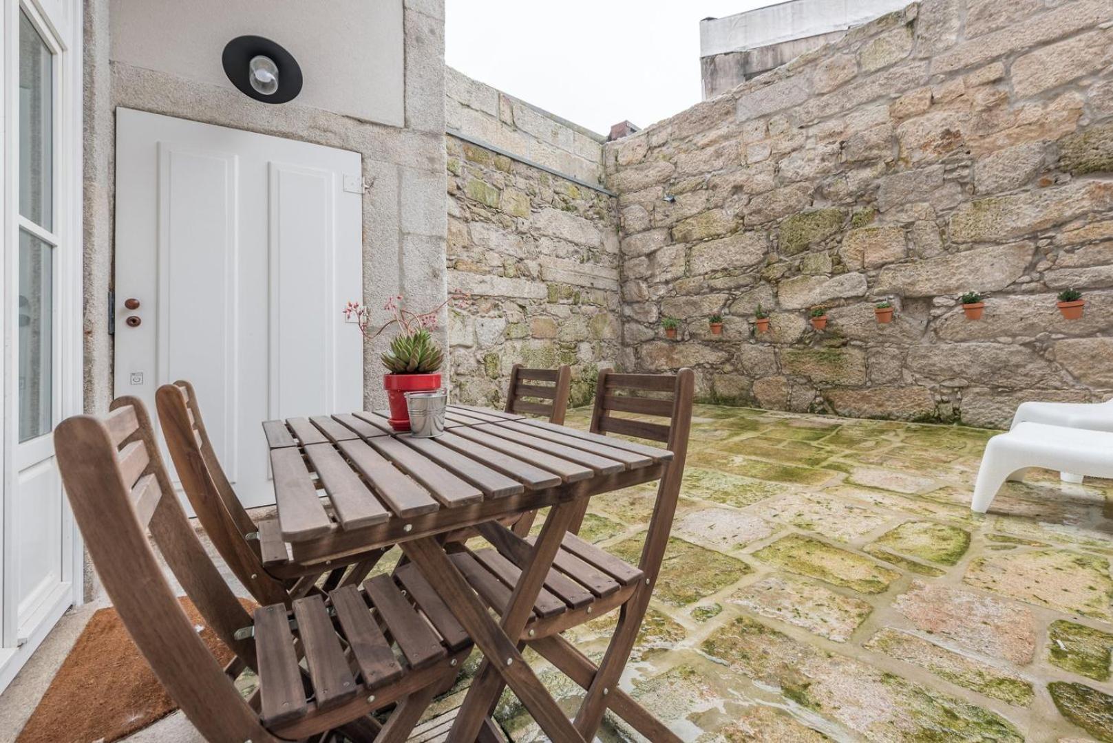 Guestready - Lofted Getaway In Downtown Porto Appartement Buitenkant foto
